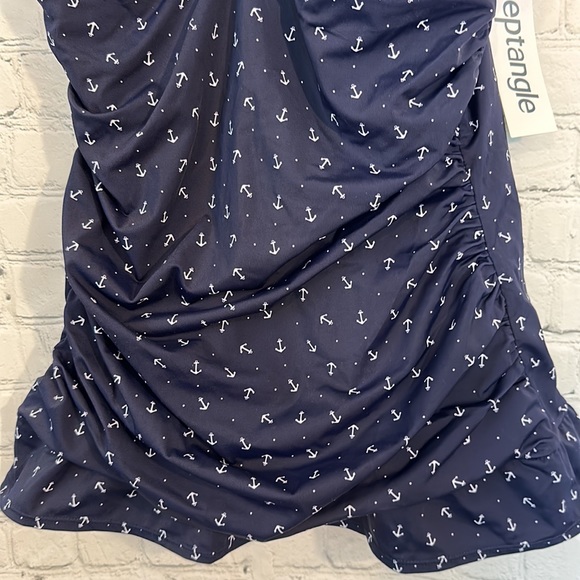 Nwt Septangle one piece skirted nautical bathing suit - Picture 3 of 9